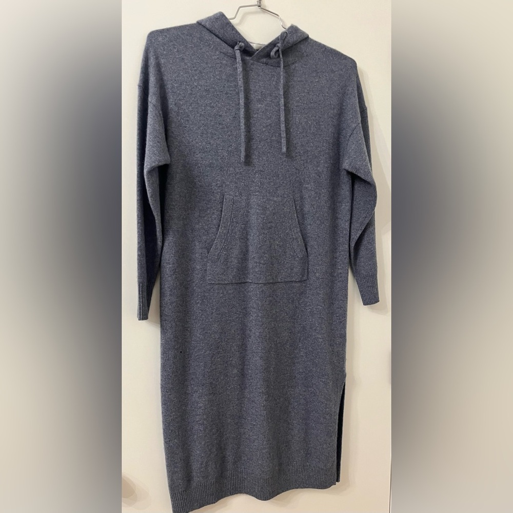 Les 100 Ciels Cashmere Hooded Sweater Dress Small oversized kangharoo pockets